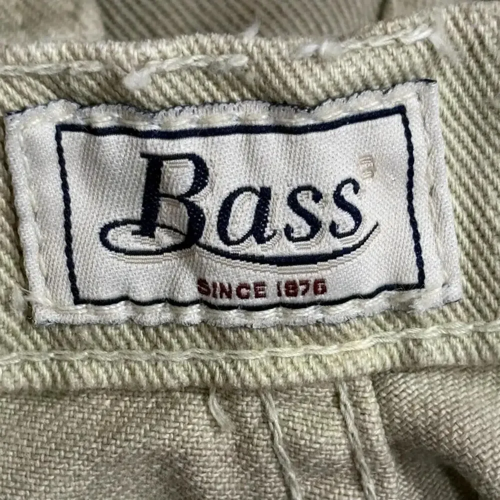 Bass Shorts Womens 8 Beige Khaki High Rise Denim Cut Off Raw Hem Casual Summer